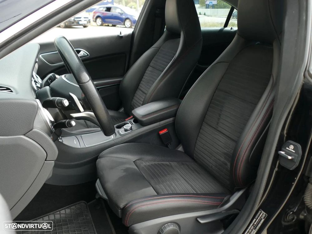 Mercedes-Benz CLA 200 d AMG Line Aut. - 25