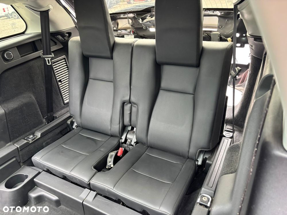 Land Rover Discovery - 16