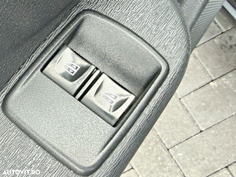 Dacia Lodgy 1.5 dCi Laureate - 16