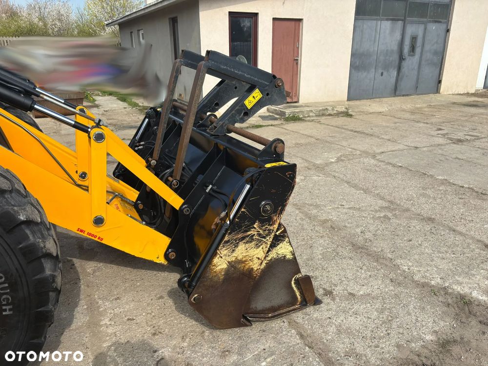 JCB 4CX - 14