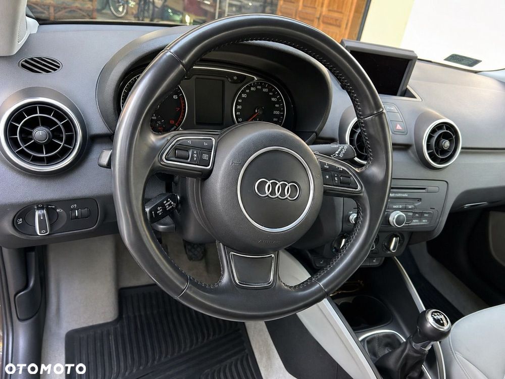 Audi A1 Sportback 1.2 TFSI Ambition - 5