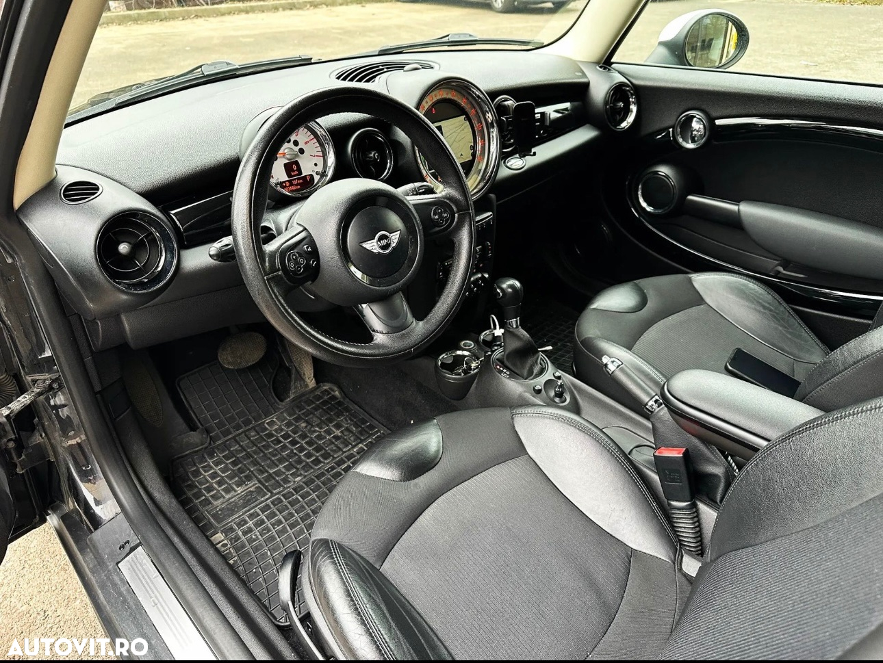 Mini Cooper D AT Cabrio - 6