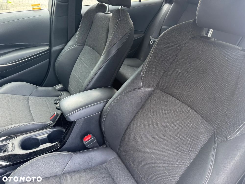 Toyota Corolla 1.8 Hybrid Style - 31