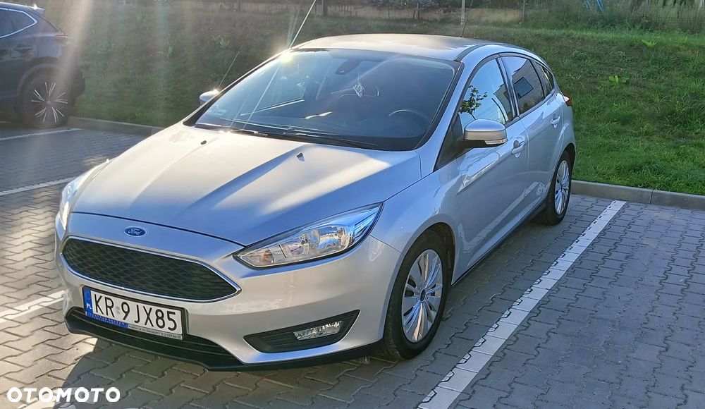 Ford Focus 1.0 EcoBoost 99g Trend - 3