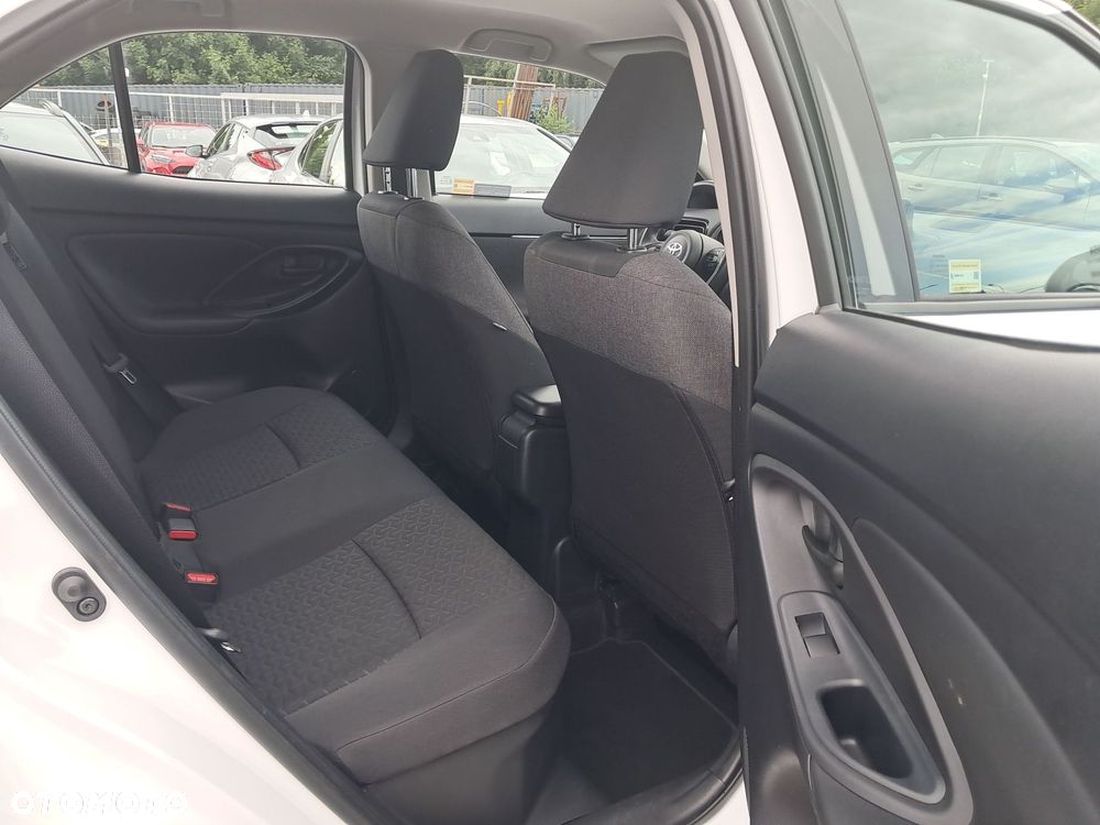 Toyota Yaris Cross Hybrid 1.5 Comfort - 18