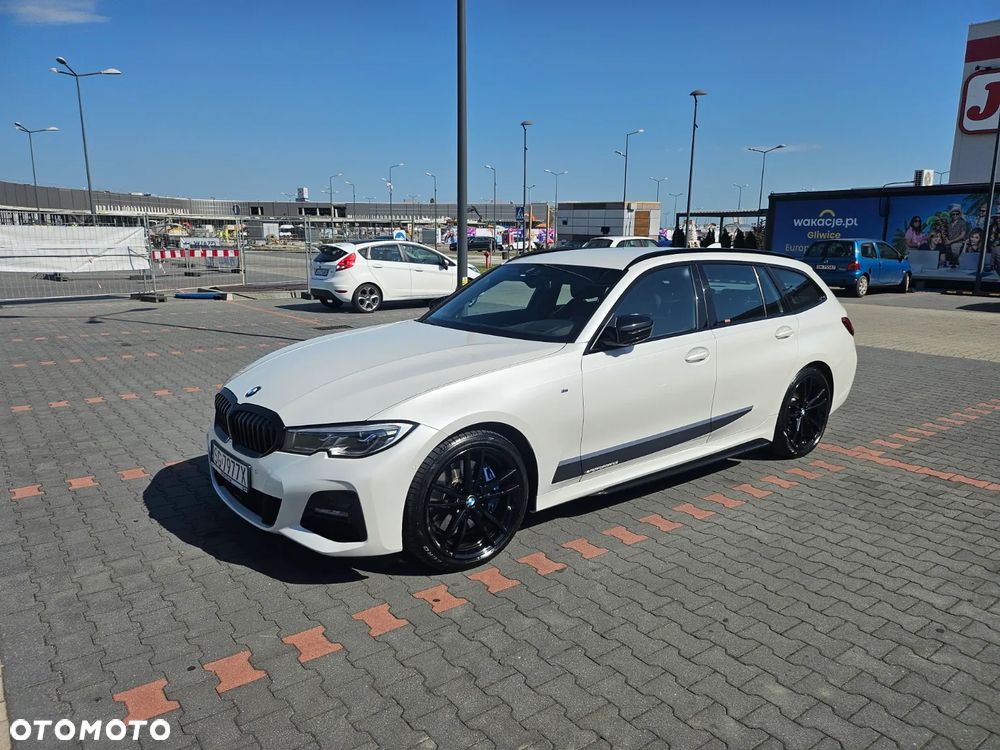 BMW Seria 3 330i xDrive M Sport sport - 1