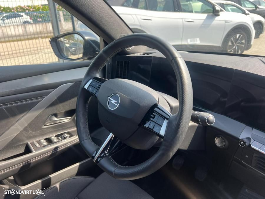 Opel Astra Sports Tourer 1.2 T Elegance - 5