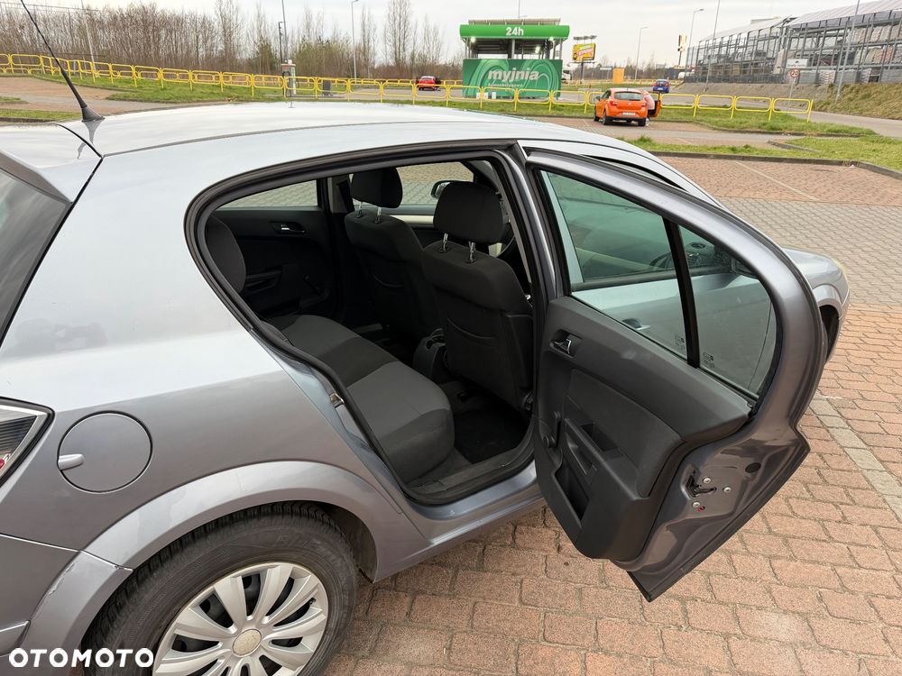 Opel Astra - 7
