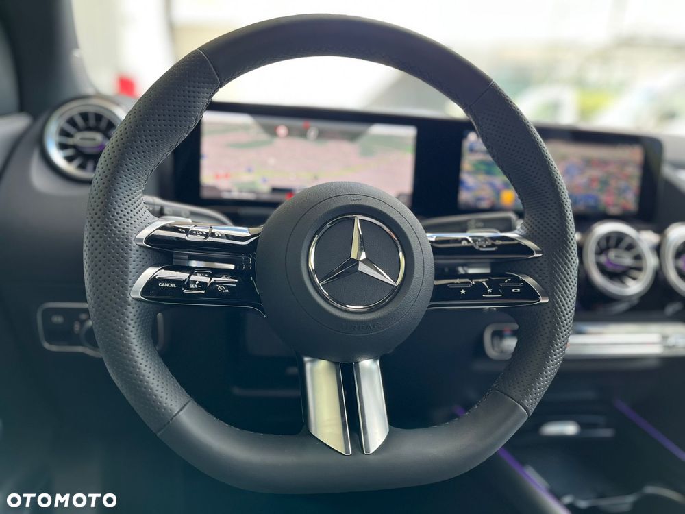 Mercedes-Benz GLA 220 mHEV 4-Matic AMG Line 8G-DCT - 17