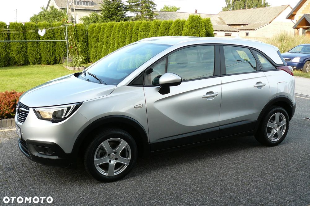 Opel Crossland X 1.2 T Design Line S&S - 8