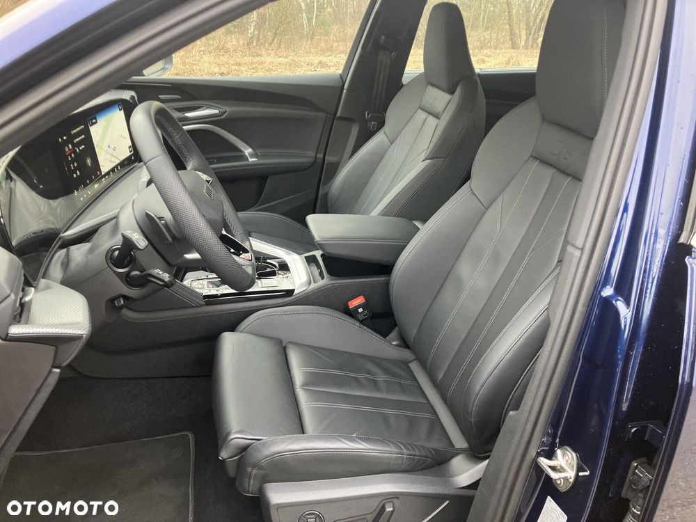 Audi Q5 Sportback - 11