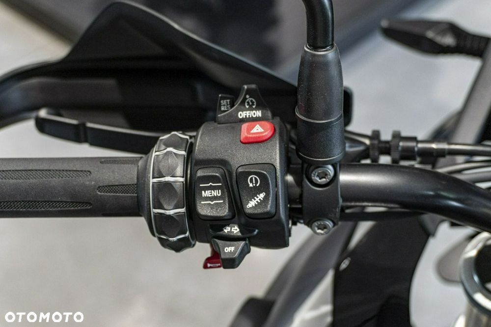BMW GS - 9