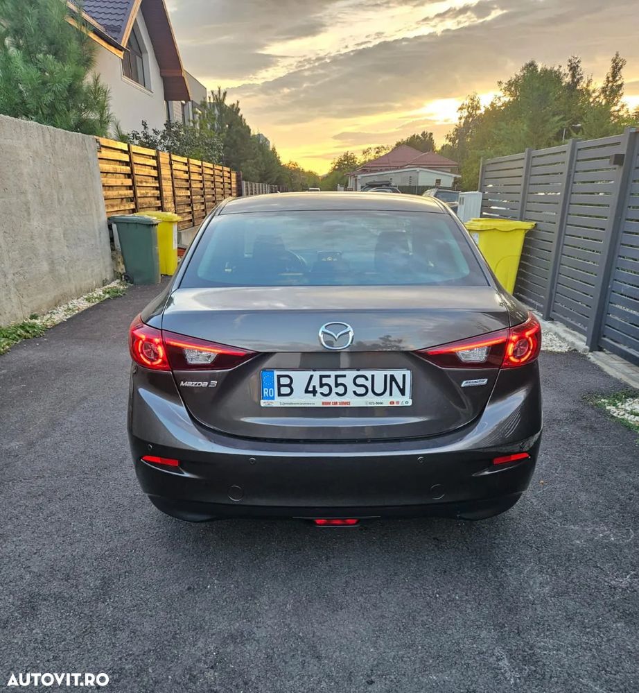 Mazda 3 G120 Attraction - 3