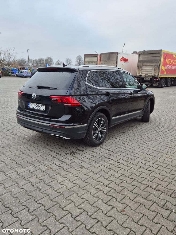 Volkswagen Tiguan - 19