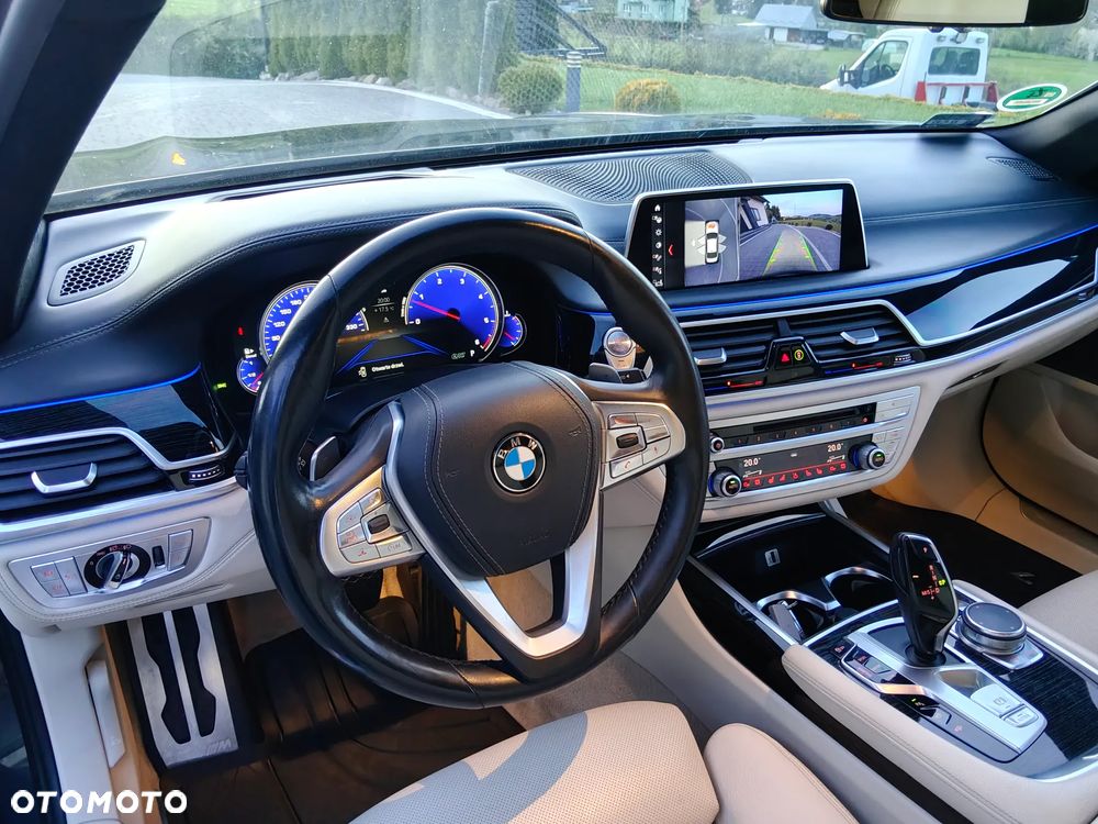 BMW Seria 7 740d xDrive - 15