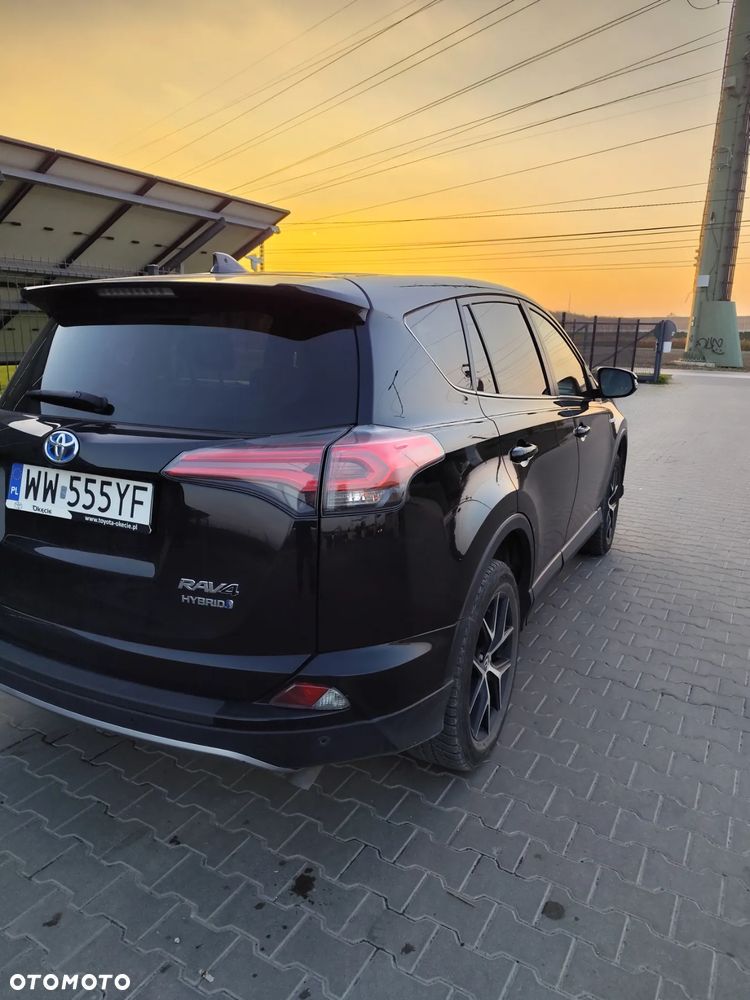 Toyota RAV4 Hybrid Premium 4x4 - 10