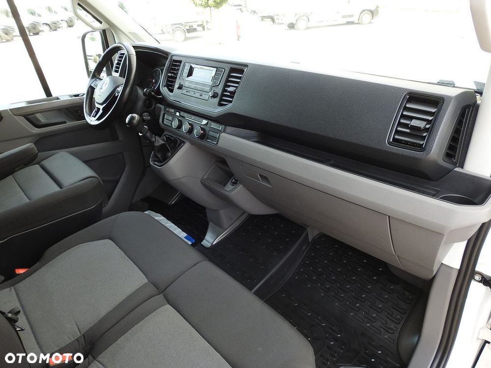 Volkswagen CRAFTER PLANDEKA WINDA 8 PALET WEBASTO TEMPOMAT  180KM - 40