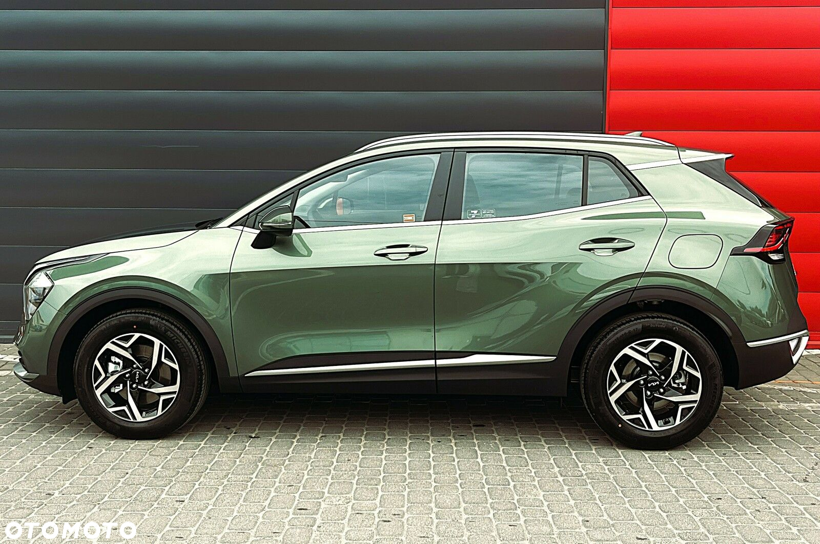 Kia Sportage 1.6 T-GDI M 2WD - 4