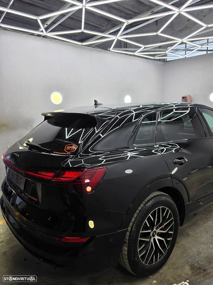 Audi e-tron 50 quattro - 16