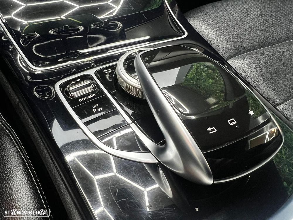 Mercedes-Benz C 300 BlueTEC Hybrid AMG Line - 42