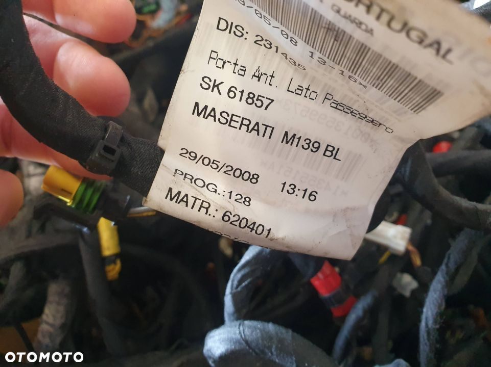 INSTALACJA SILNIKA MASERATI GRANTURISMO MC Sport Line KABINY - 3