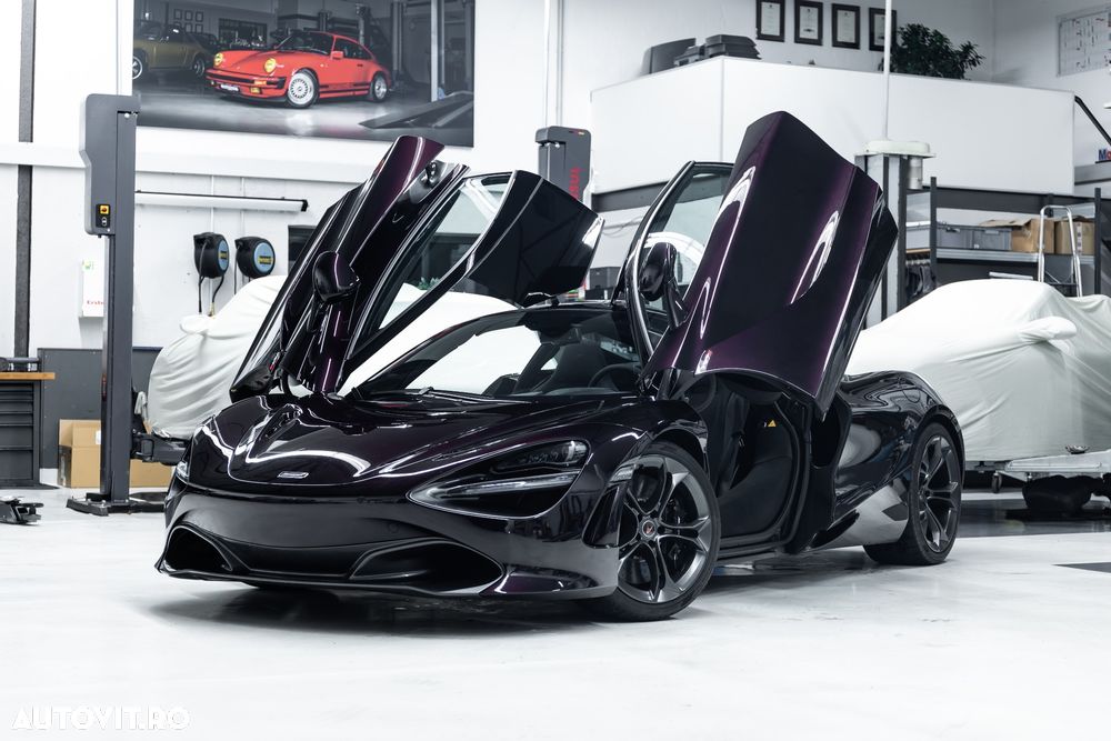McLaren 720S Standard - 2