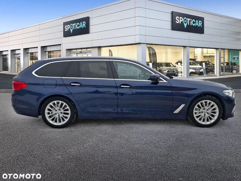 BMW Seria 5 530d Luxury Line - 4