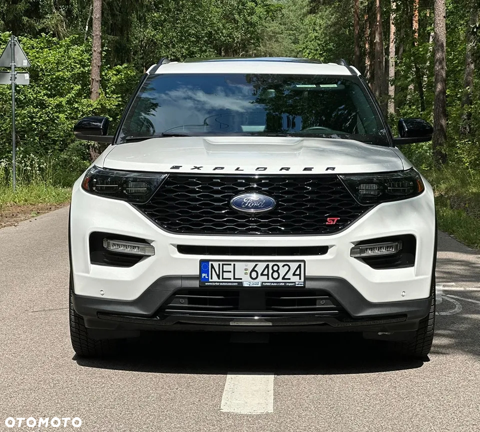 Ford Explorer EcoBoost Plug-in Hybrid ST-LINE - 37