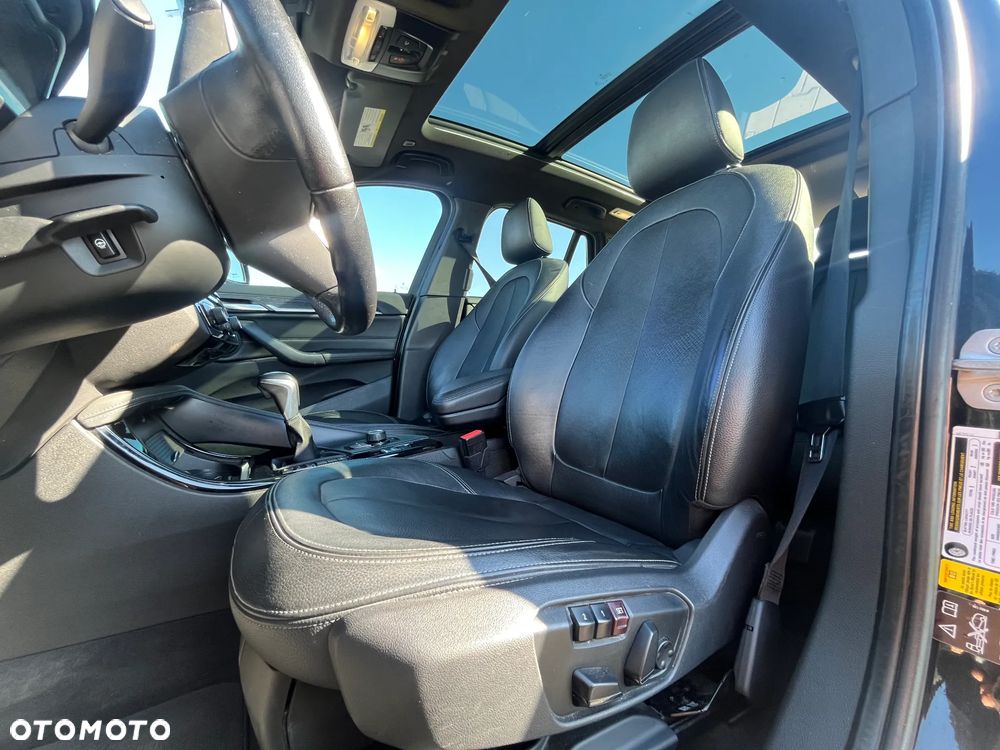 BMW X1 - 16