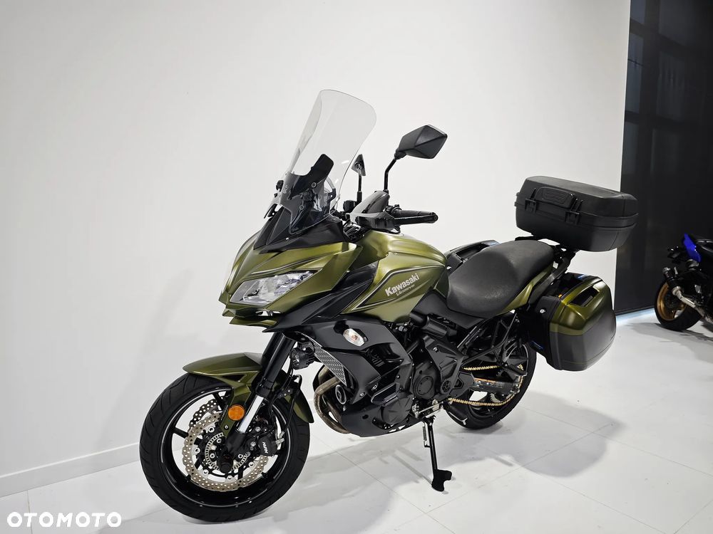 Kawasaki Versys 650 - 12