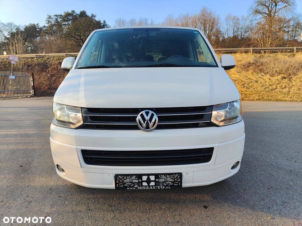 Volkswagen Caravelle - 2