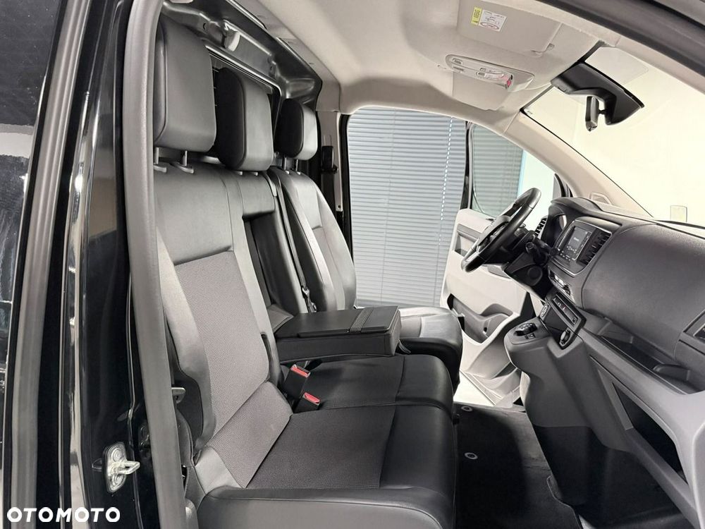 Opel Vivaro - 37