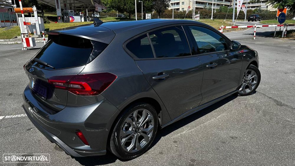 Ford Focus 1.0 EcoBoost MHEV ST-Line X Aut. - 6