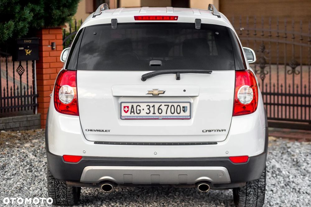 Chevrolet Captiva 2.4 AWD Automatik LT+ - 12