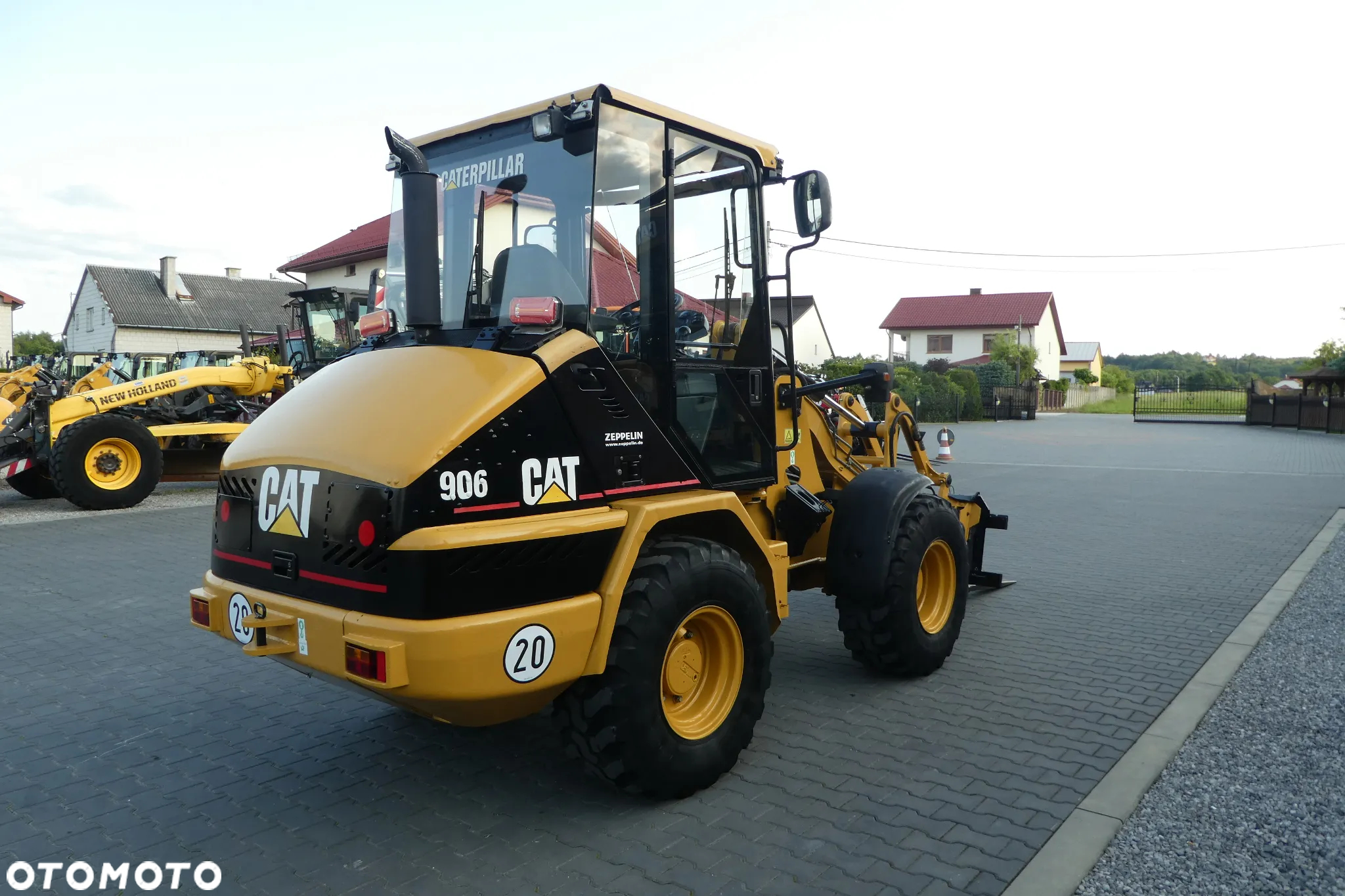 Caterpillar 906 ŁYZKA+WIDŁY - 4