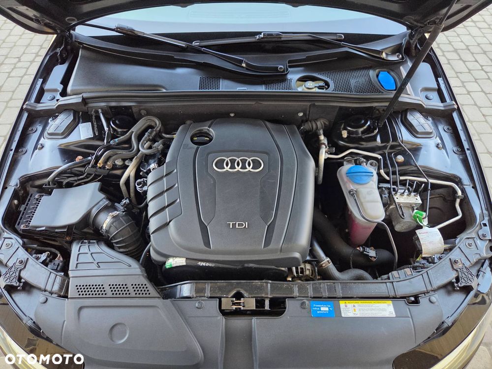 Audi A4 Avant 2.0 TDI DPF multitronic S line Sportpaket - 20