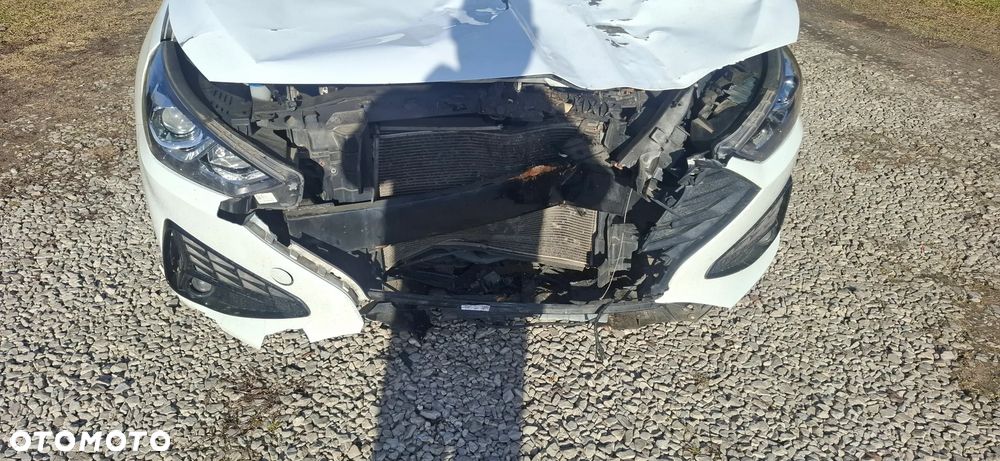 Hyundai i30 1.5 Pure - 9