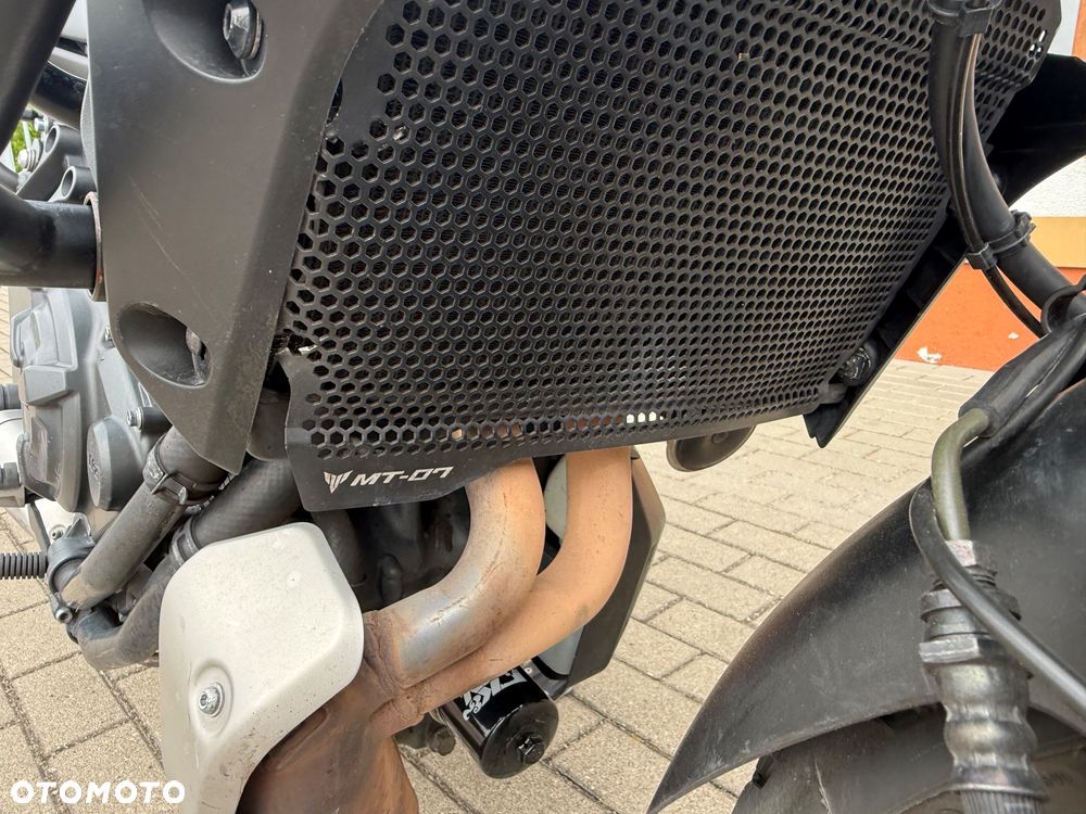Yamaha MT - 19