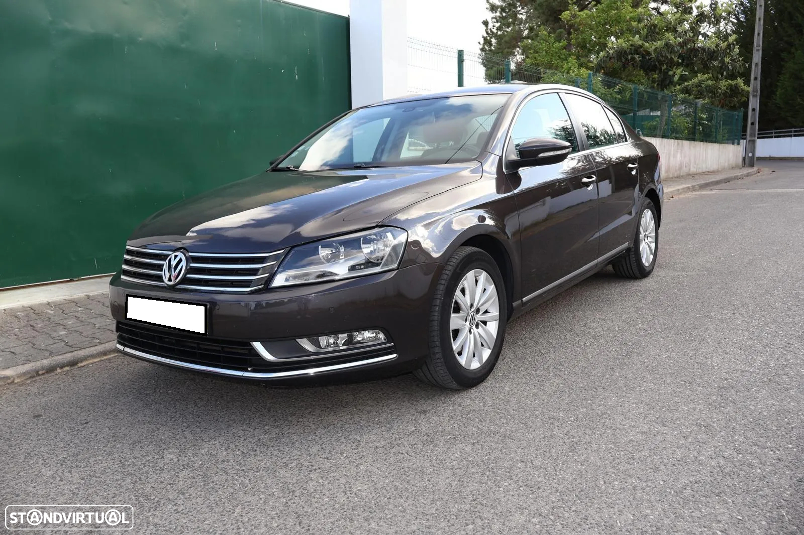 VW Passat 1.6 TDI BlueMotion - 10