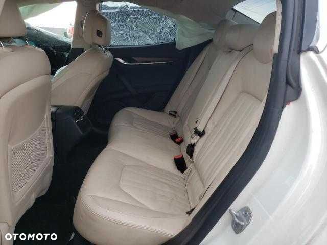 Maserati Ghibli 243 kW, z 2015 roku, model USA. - 8