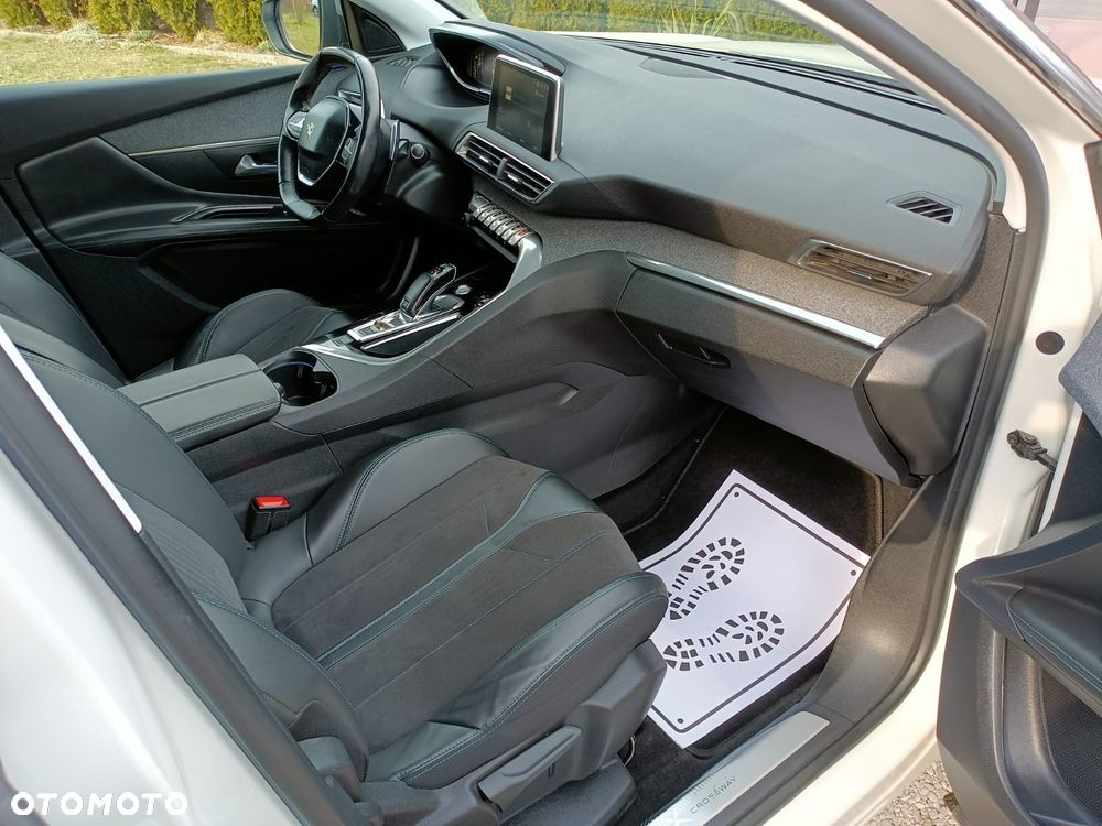 Peugeot 3008 1.2 PureTech GPF Crossway S&S EAT8 - 26