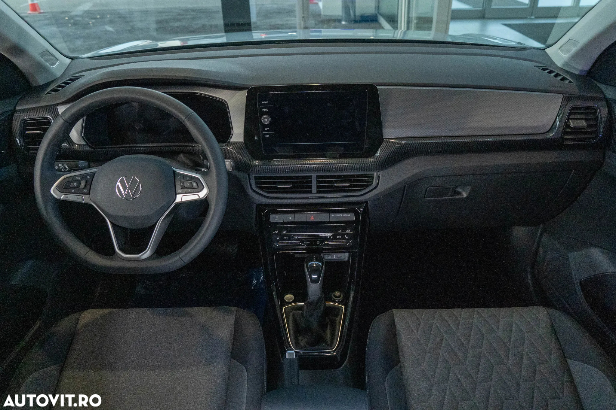 Volkswagen T-Cross 1.5 TSI DSG Advanced - 5