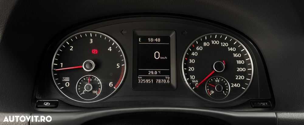 Volkswagen Touran Cross 1.6 TDI - 16