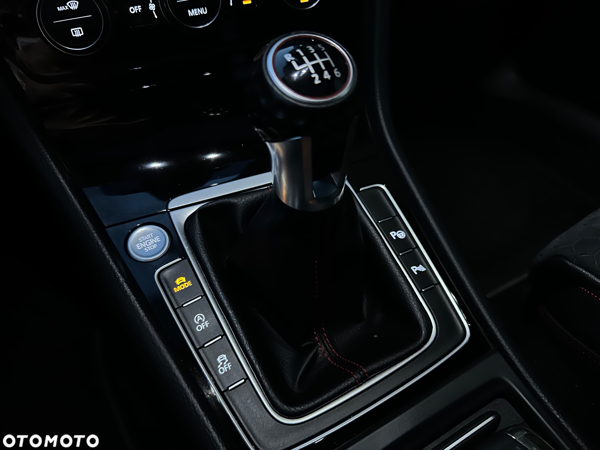 Volkswagen Golf VII 2.0 TSI BMT GTI Performance - 29