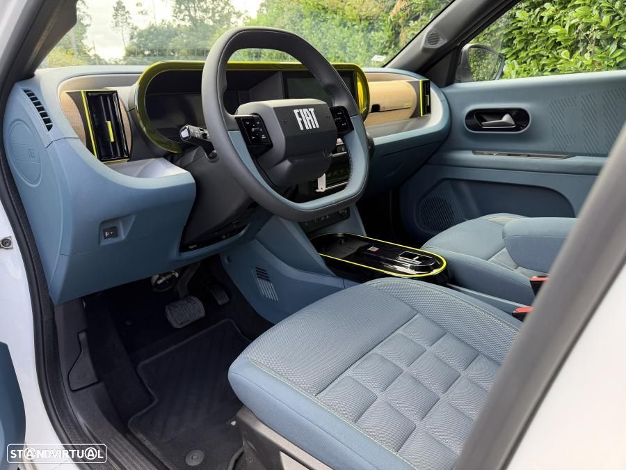 Fiat Grande Panda 1.2 Hybrid La Prima eDCT — fotografia 12