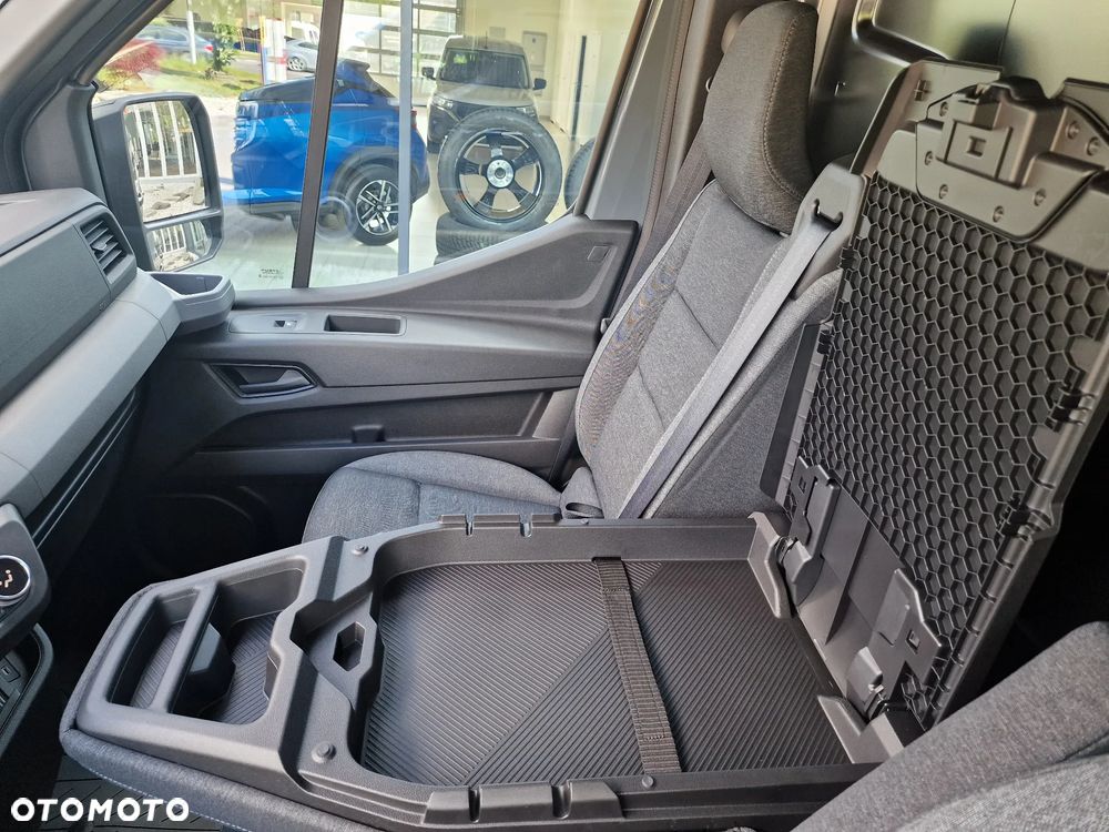 Nissan Interstar - 13