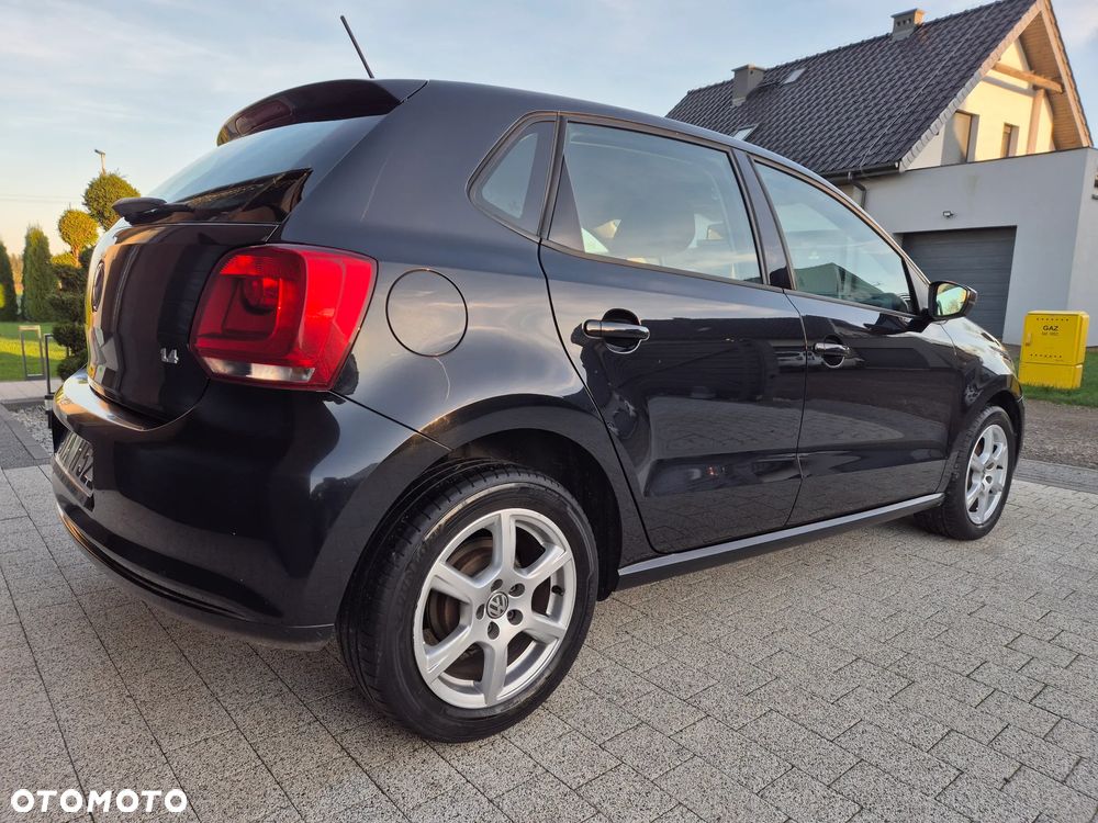 Volkswagen Polo 1.4 Comfortline - 5