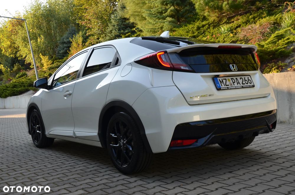 Honda Civic 1.8i-VTEC Sport - 11