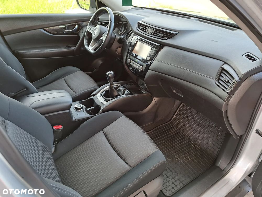 Nissan X-Trail - 17