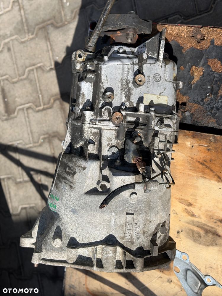 Skrzynia biegów manualna ZF 1053401131 BMW 2.5 2.8 3.0i e36 e39 m52 m54 - 3